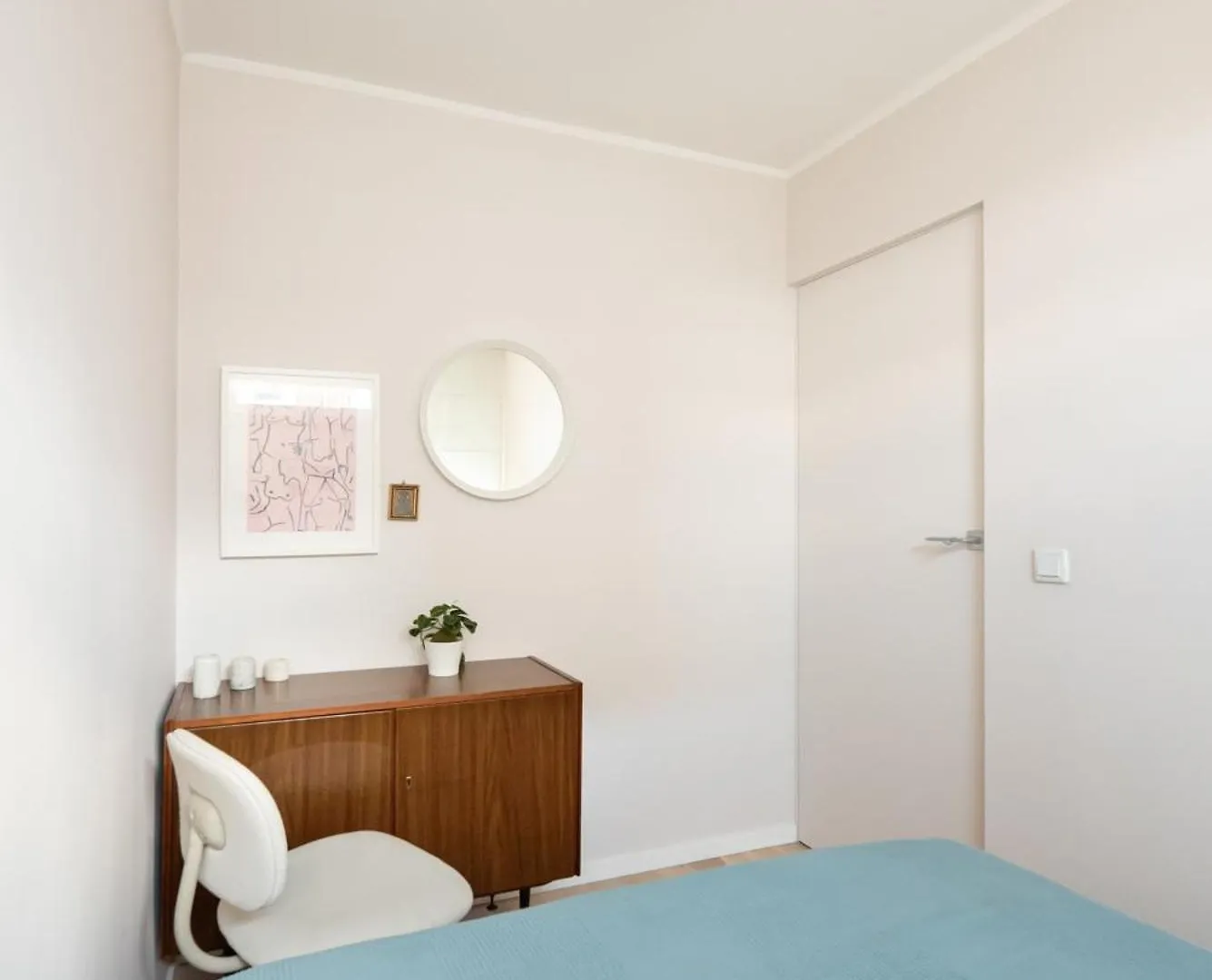 Metro Swietokrzyska Chic Apartment Warsaw Poland