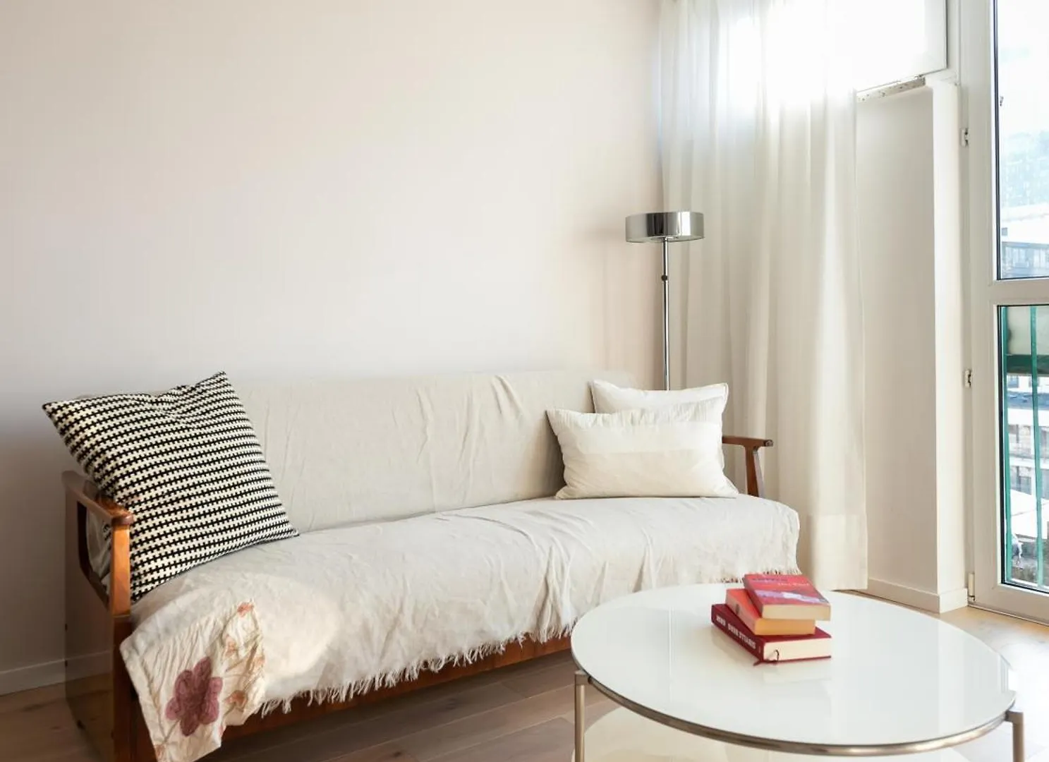 Metro Swietokrzyska Chic Apartment Varšava